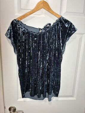 LC Lauren Conrad Turquoise Velvet Pleated Cap-Sleeve Top